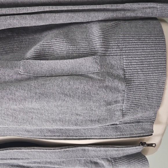 Banana Republic Cardigan Gray Zip-Up Grandpa Layering Size Medium - Picture 4 of 7